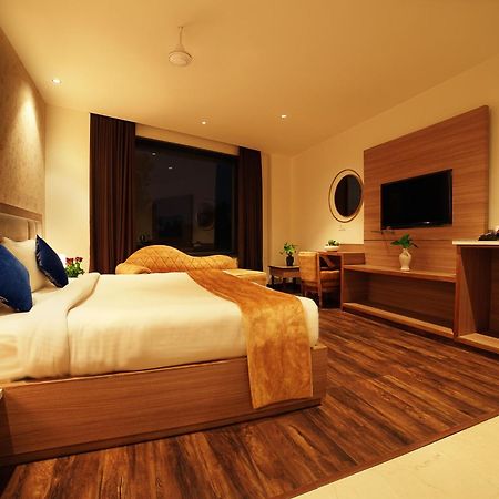 Hotel Treehouse London Street Amritsar Extérieur photo